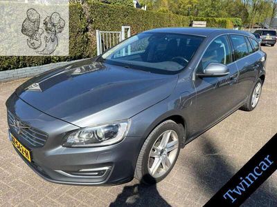 tweedehands Volvo V60 2.4 D6 Twin Engine Summum ECC NAVI LEDER PDC