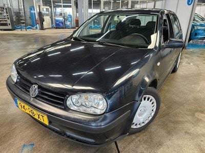 VW Golf IV