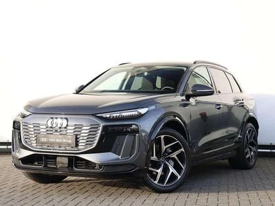 Grijs Occasion 2025 Audi Q6 e-tron Advanced SUV | € 58.800