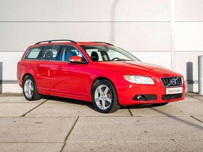 Rood Occasion 2009 Volvo V70 Stationwagen | € 14.995 (Eerlijke prijs)