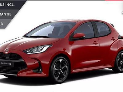Nieuw Toyota Yaris Executive 131 PK (96 kW) 2025 Rood Hatchback