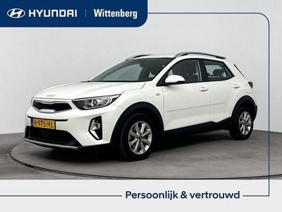 Wit Gebruikt 2022 Kia Stonic SUV | € 16.400 (Goede deal)