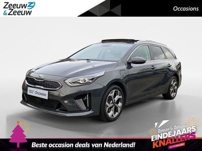 Grijs Gebruikt 2021 Kia Ceed Hatchback | € 23.820 (Eerlijke prijs)