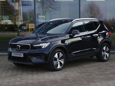 Zwart Occasion 2022 Volvo XC40 Plus SUV | € 31.750 (Goede deal)