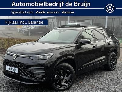 Zwart Nieuw 2025 VW Tayron R-line SUV | € 58.350 (Super prijs)