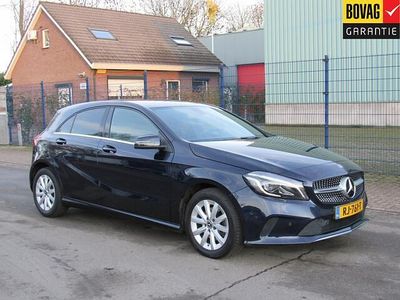 Blauw Occasion 2017 Mercedes A160 Ambition Hatchback | € 17.750 (Duur)