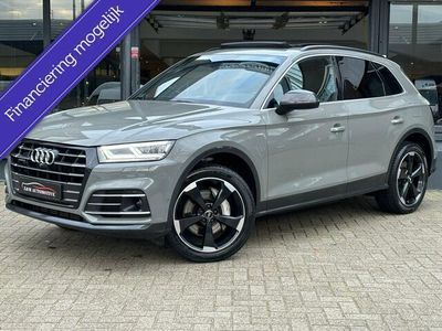 tweedehands Audi Q5 55 TFSI e quattro Competition Nardo grey Alle Opties