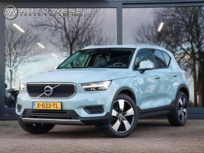 Blauw Gebruikt 2018 Volvo XC40 Inscription SUV | € 21.900 (Goede deal)