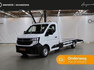 Wit Gebruikt 2024 Renault Master Van | € 45.950
