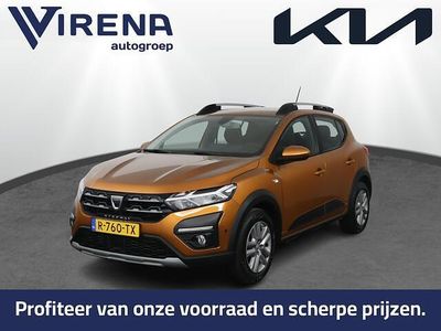 Oranje Occasion 2022 Dacia Sandero Comfort Hatchback | € 14.950 (Eerlijke prijs)