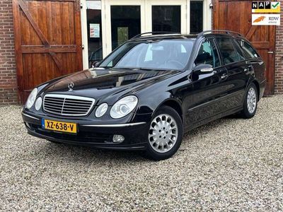 tweedehands Mercedes E240 Combi Elegance 7-persoons