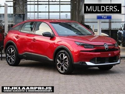 Nieuw Citroën C4 Business Class 145 PK (106 kW) 2026 Rood SUV