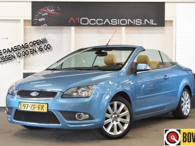 tweedehands Ford Focus Cabriolet Coupé- 2.0-16V Titanium + LEDER + STOELVERWARMING!!