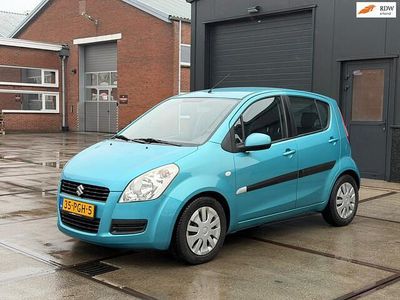 Groen (metallic) Occasion 2011 Suzuki Splash Hatchback | € 2.999 (Eerlijke prijs)
