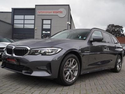 Occasion BMW 330 Executive 259 PK (190 kW) 2019 Grijs, metallic lak Stationwagen