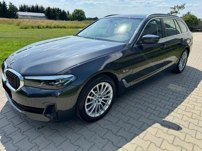 BMW 530e