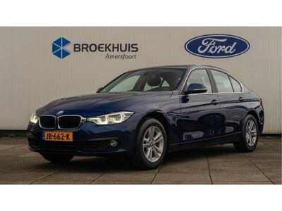 tweedehands BMW 318 3-Serie EXECUTIVE i 136pk AUTOMAAT l NAVIGATIE l ALS NIEUW