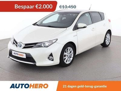 Wit Gebruikt 2015 Toyota Auris Hybrid Active Hatchback | € 11.649 (Goede deal)