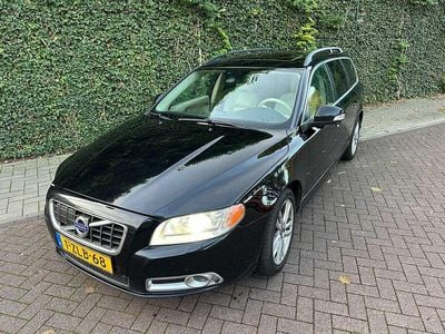 Zwart Gebruikt 2010 Volvo V70 Summum Stationwagen | € 6.500 (Duur)