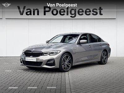 Occasion BMW 330e Comfort Edition 292 PK (214 kW) 2021 Bmw individual oxidgrau metallic (grijs metallic) Sedan