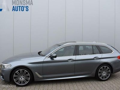 Grijs Occasion 2018 BMW 520 Executive Stationwagen | € 26.975 (Iets duurder)