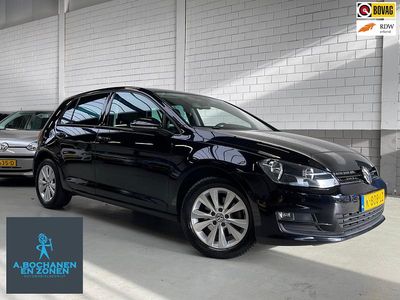 Zwart Gebruikt 2013 VW Golf VII Trendline Hatchback | € 9.950 (Iets duurder)
