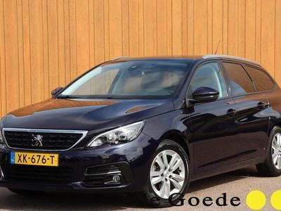 tweedehands Peugeot 308 SW 1.2 PureTech Blue Lease Executive 1ste eigenaar