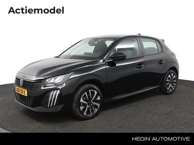 Zwart Nieuw 2025 Peugeot 208 Style Hatchback | € 26.450 (Goede deal)