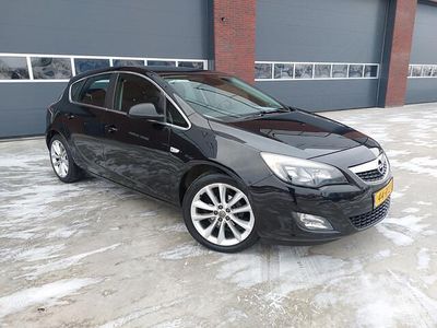 Zwart Occasion 2011 Opel Astra Sport Hatchback | € 2.500 (Eerlijke prijs)