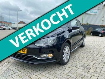 Zwart Gebruikt 2015 VW Polo Exclusive Hatchback | € 11.999 (Eerlijke prijs)