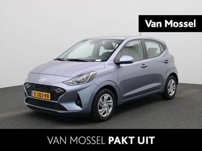 Blauw Gebruikt 2024 Hyundai i10 Premium Hatchback | € 16.900 (Eerlijke prijs)