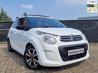 Wit Gebruikt 2016 Citroën C1 PureTech Hatchback | € 6.995 (Eerlijke prijs)
