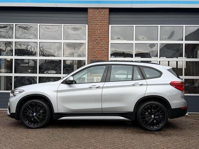 Grijs (metallic) Occasion 2018 BMW X1 Executive SUV | € 28.995 (Eerlijke prijs)