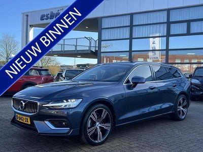 Blauw Occasion 2021 Volvo V60 Inscription Stationwagen | € 30.950 (Eerlijke prijs)