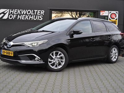 Toyota Auris Hybrid