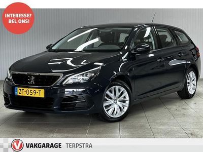 tweedehands Peugeot 308 SW 1.5 BlueHDi Blue Lease /Facelift! /LED Dagrijverl. /Apple + Android /DAB+! /Navi /Airco /Cruise /Elek. pakket /Bluetooth /Multi. LEDER Stuur /Isofix /Armsteun.