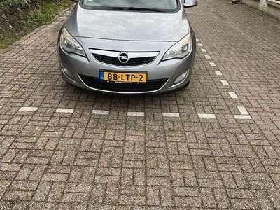 Gebruikt 2010 Opel Astra Edition Hatchback | € 2.350 (Eerlijke prijs)