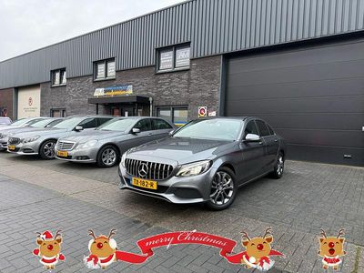 Grijs Gebruikt 2017 Mercedes C200 Premium Plus Sedan | € 20.950 (Goede deal)