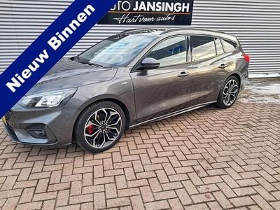 Grijs Occasion 2020 Ford Focus ST-Line X Stationwagen | € 14.645 (Goede deal)