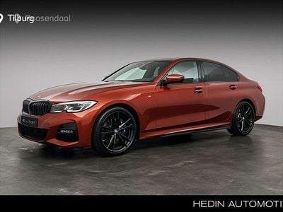 Oranje Gebruikt 2021 BMW 330 Comfort Edition Sedan | € 39.880 (Eerlijke prijs)