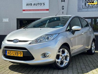 tweedehands Ford Fiesta 1.6 Titanium Airco LM Velgen