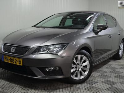 Grijs Gebruikt 2017 Seat Leon Business Hatchback | € 14.500 (Eerlijke prijs)