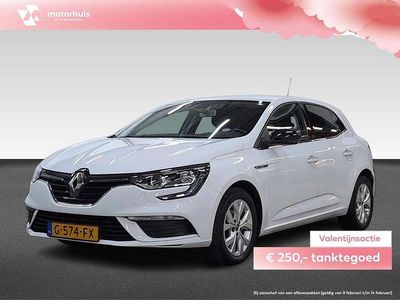 Wit Occasion 2019 Renault Mégane IV LIMITED Hatchback | € 10.495 (Eerlijke prijs)