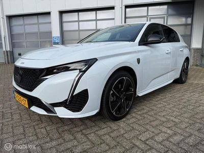 Peugeot e-308