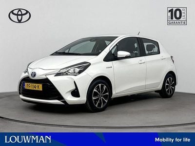 Wit Gebruikt 2017 Toyota Yaris Hybrid Hatchback | € 14.950 (Goede deal)