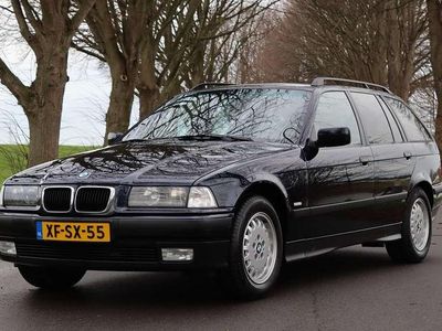 Occasion BMW 323 171 PK (125 kW) 1998 Blauw Stationwagen