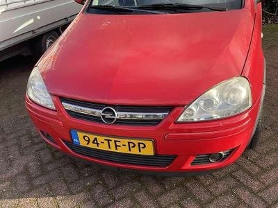 Rood Gebruikt 2006 Opel Corsa Hatchback | € 995