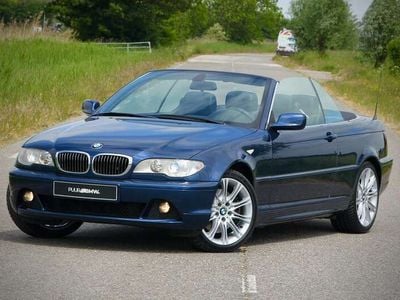 Blauw, metallic lak Occasion 2004 BMW 330 Cabriolet Cabriolet | € 24.750