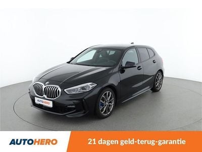 Zwart Occasion 2020 BMW 118 M Sport Hatchback | € 23.849 (Goede deal)