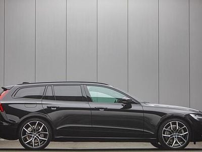 Zwart Gebruikt 2022 Volvo V60 Plus Stationwagen | € 38.945 (Iets duurder)